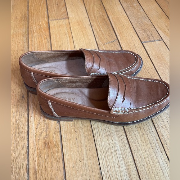 Sperry Loafers - Picture 2 of 4